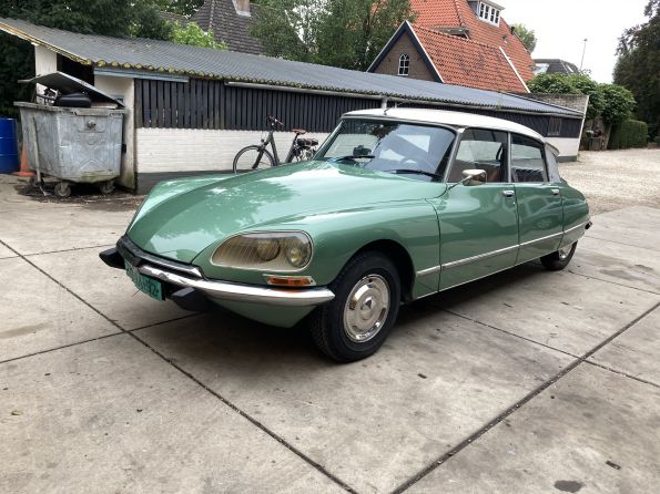 Te koop Citroen DS 21 Pallas Inj Semi Aut