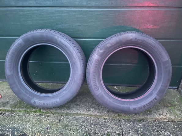 2x ContiPremiumContact 5 225/55 R16 W Zomerbanden